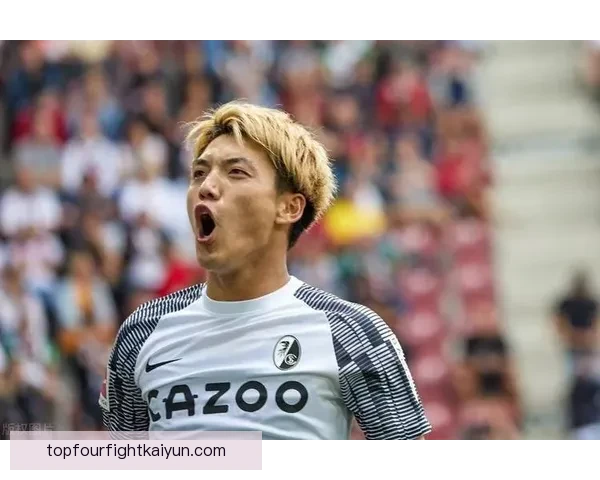 金玟哉获评德甲赛季最佳，表现稳健引发关注